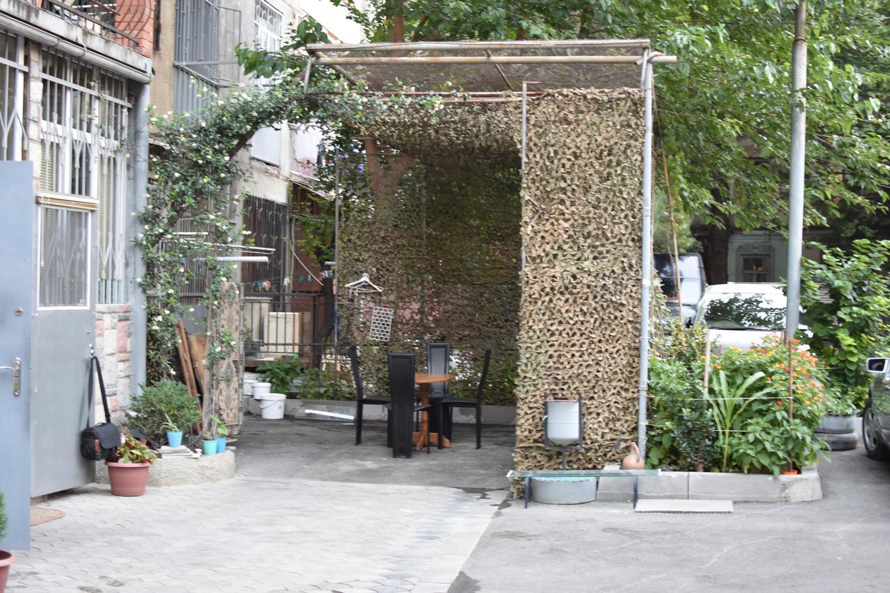 3 Room Flat In Tbilisi Eksteriør billede