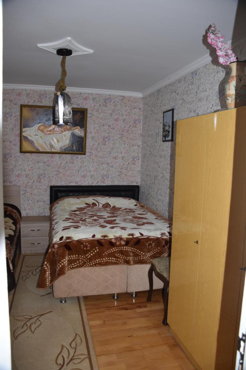 3 Room Flat In Tbilisi Eksteriør billede